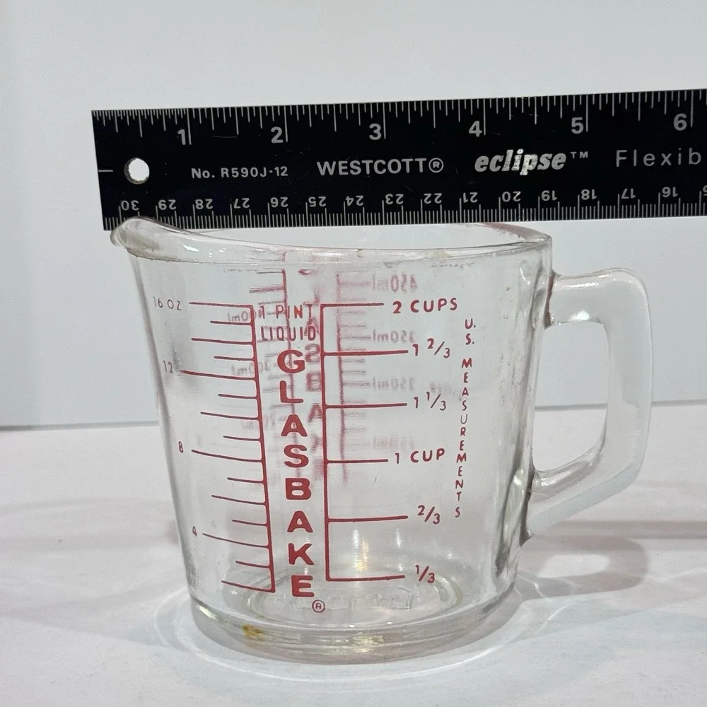 Vintage Glasbake 2 Cup Glass Measuring Cup w‎ Handle & Pour Spout Red Letters